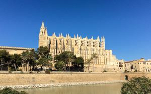 Thumbnail for Why Visit Palma de Mallorca